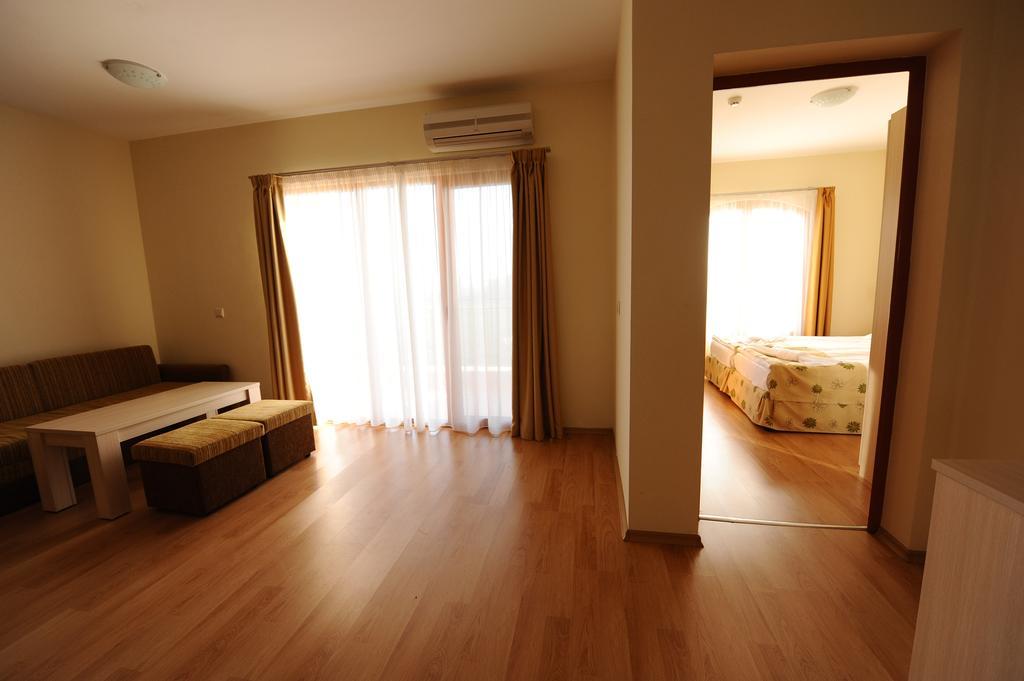 Serena Residence Aparthotel Sozopol Eksteriør bilde