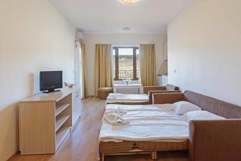 Serena Residence Aparthotel Sozopol Eksteriør bilde